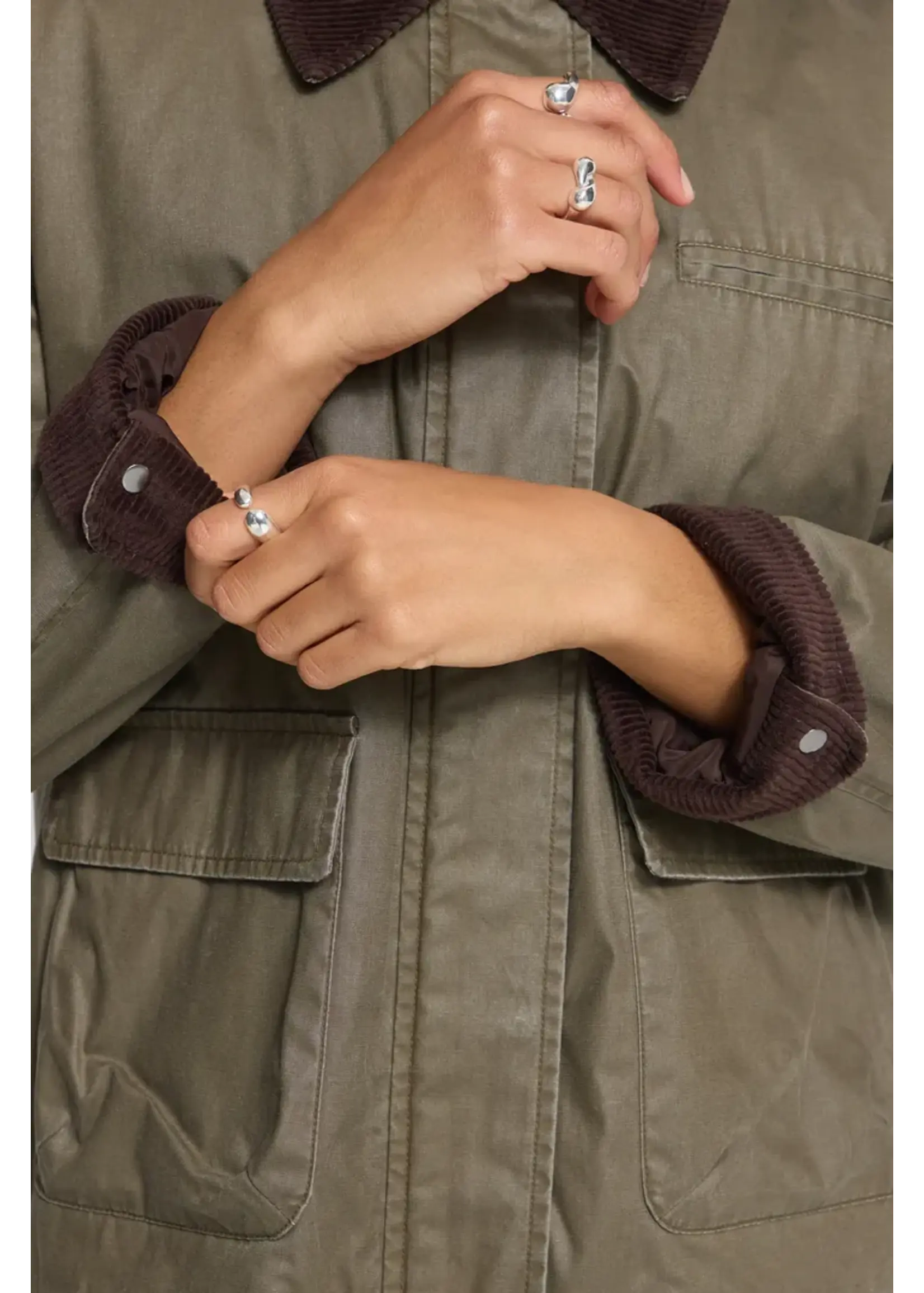 ICHI ICHI ihganilo Crop Jacket -Beech