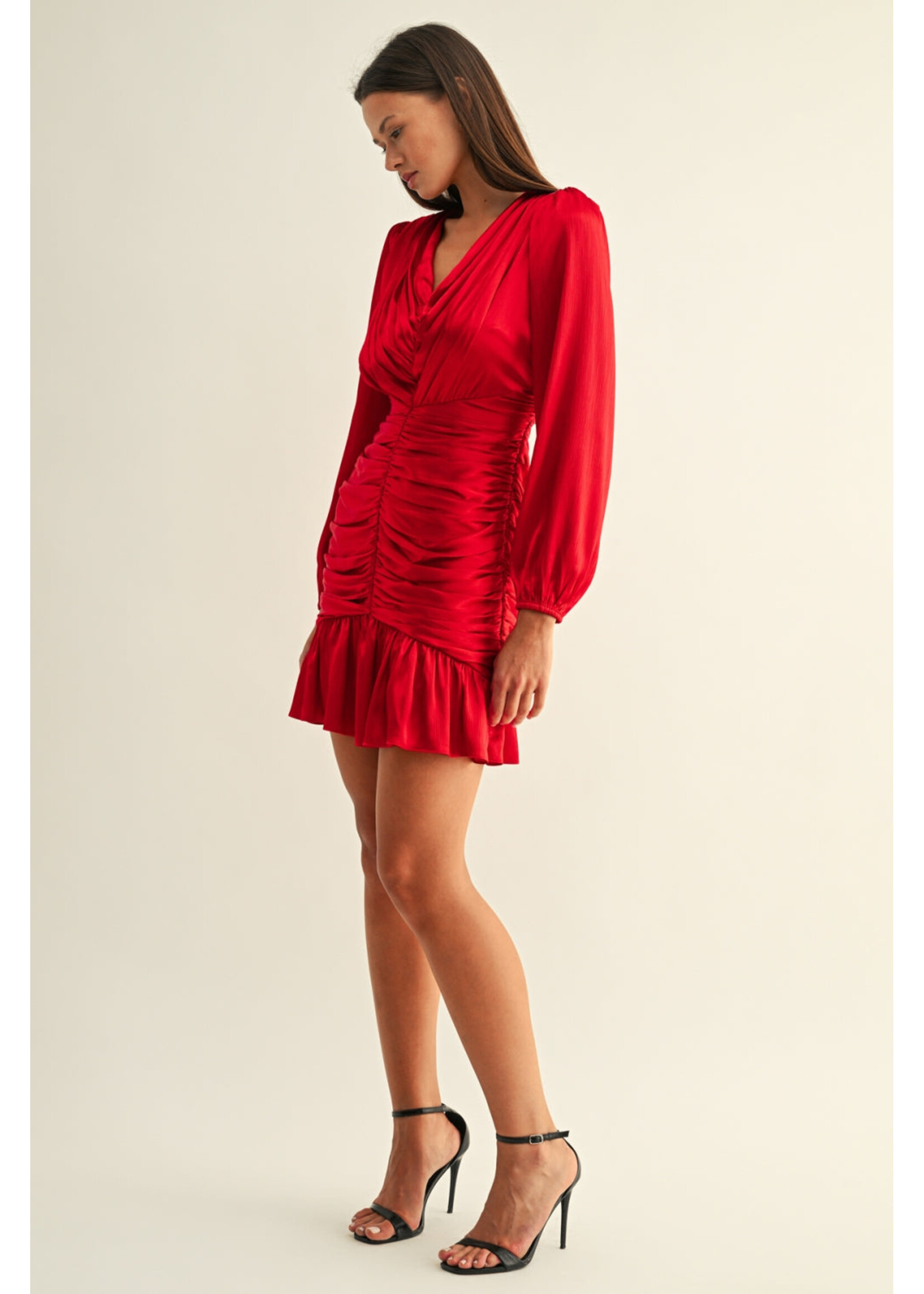 Adelyn Rae Adelyn Rae Mini-Robe Froncée À Manches Longues Leah - Rouge