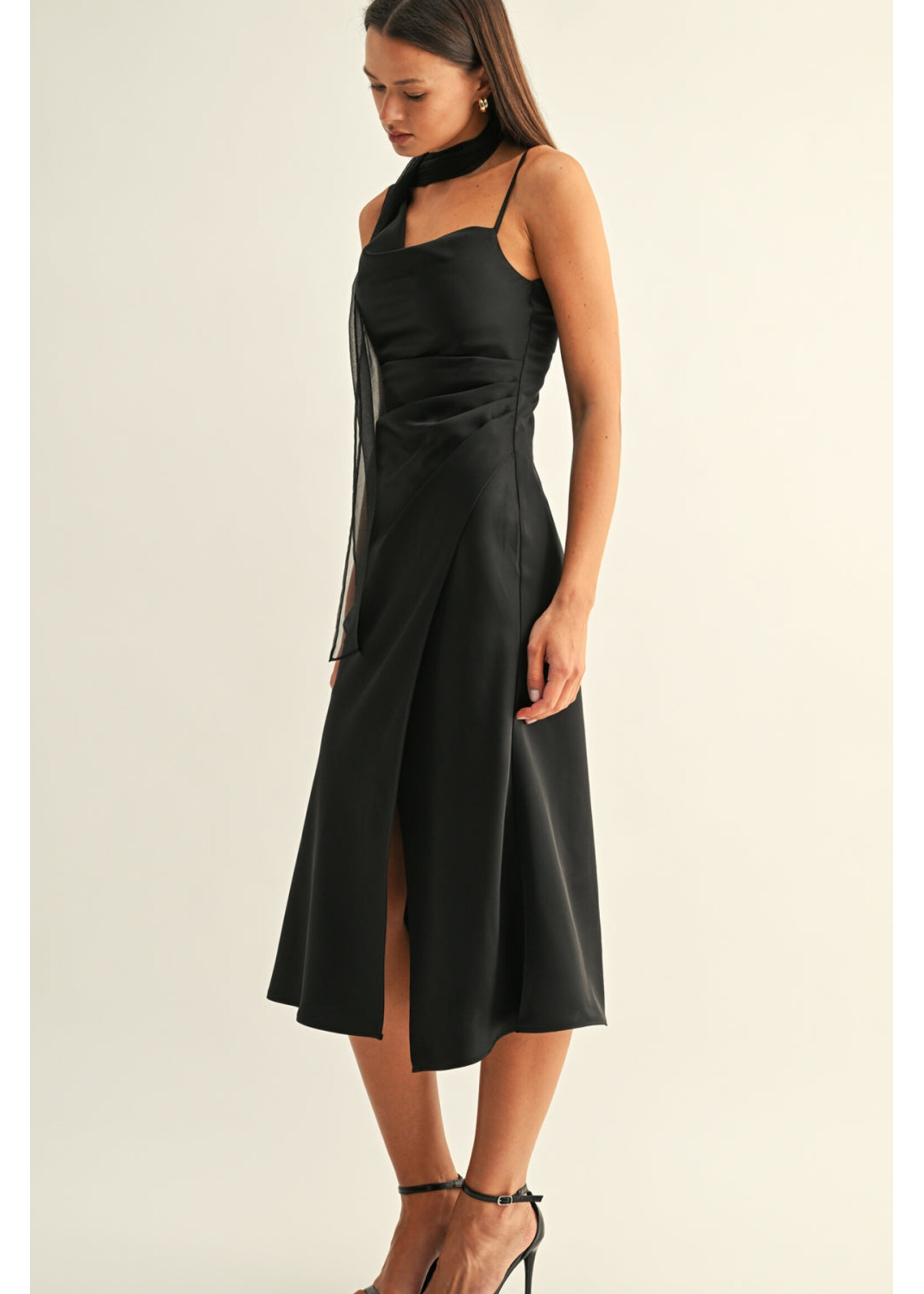 Adelyn Rae Adelyn Rae Selena Contrast Scarf Cowl Neck Dress - Black