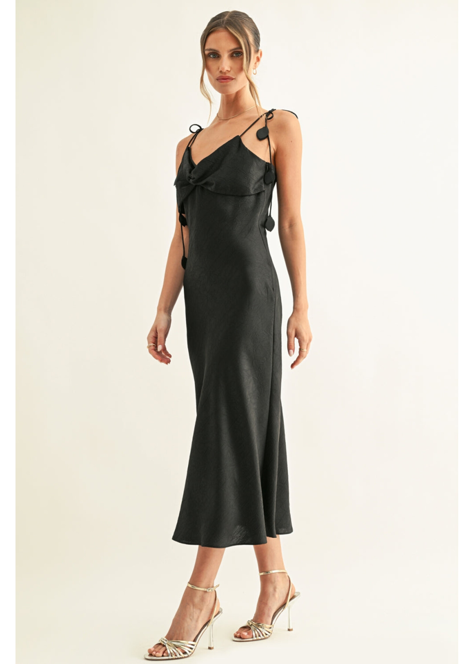 Adelyn Rae Adelyn Rae Robe Midi Emmy Détail Torsadée - Noir
