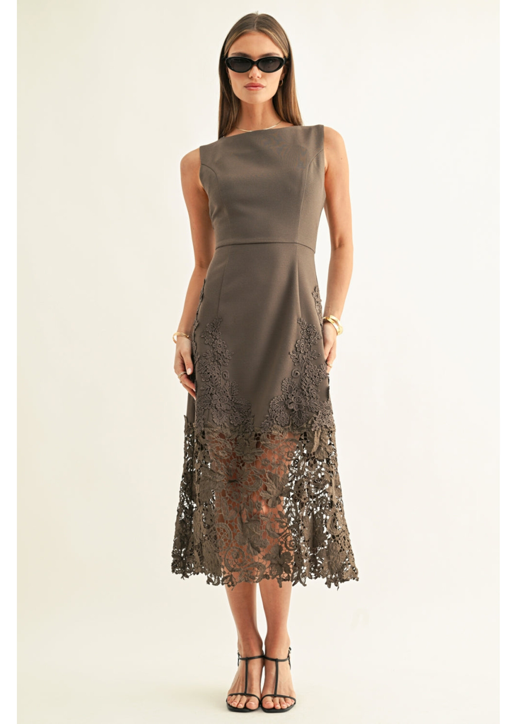 Adelyn Rae Adelyn Rae Sara Ruffled Laced Hem Midi Dress - Espresso