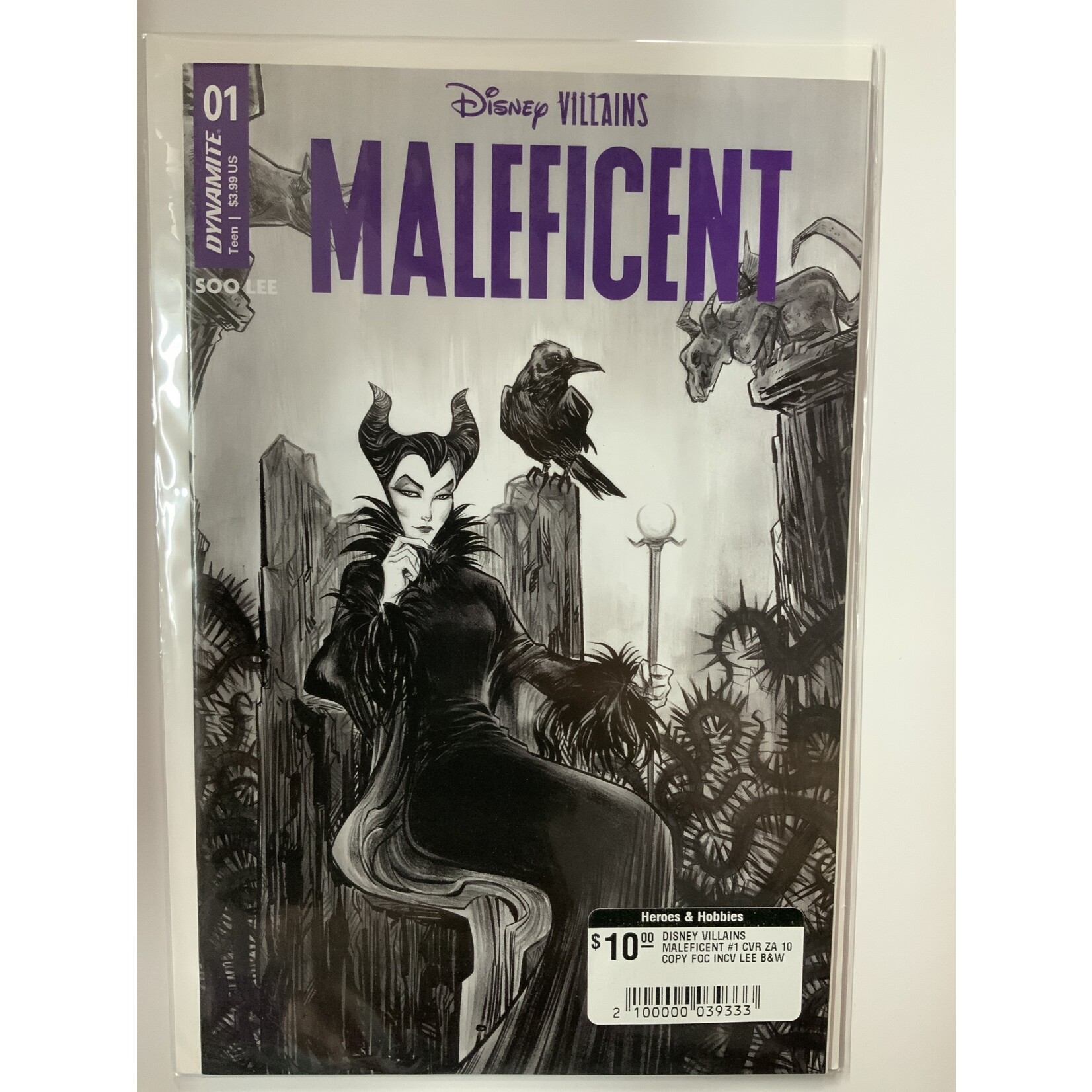 DISNEY VILLAINS MALEFICENT #1 CVR ZA 10 COPY FOC INCV LEE B&W