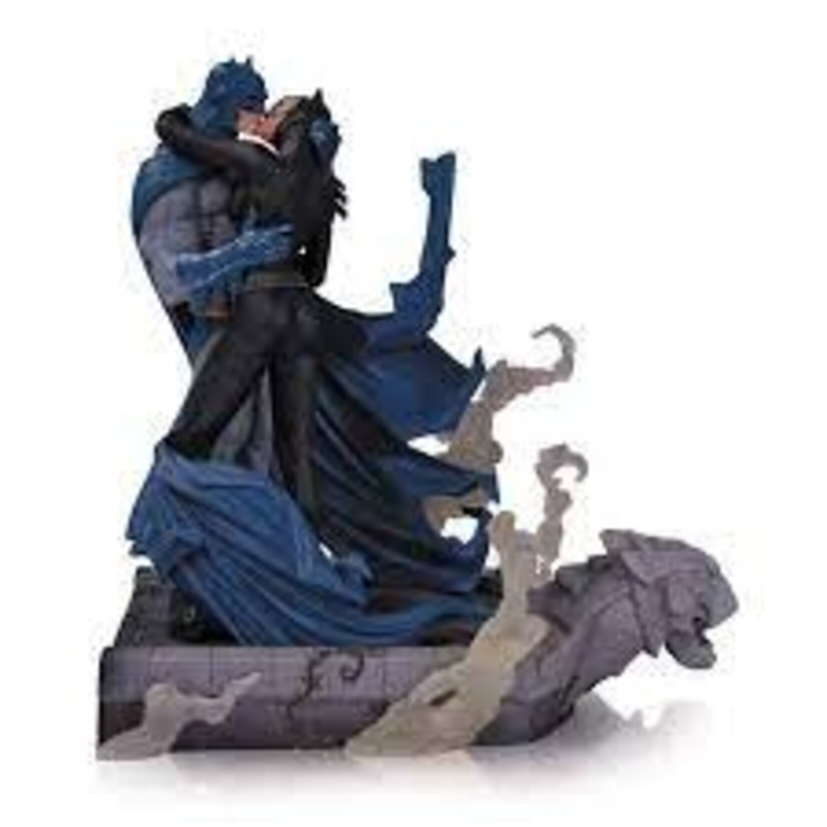 BATMAN & CATWOMAN HUSH STATUE