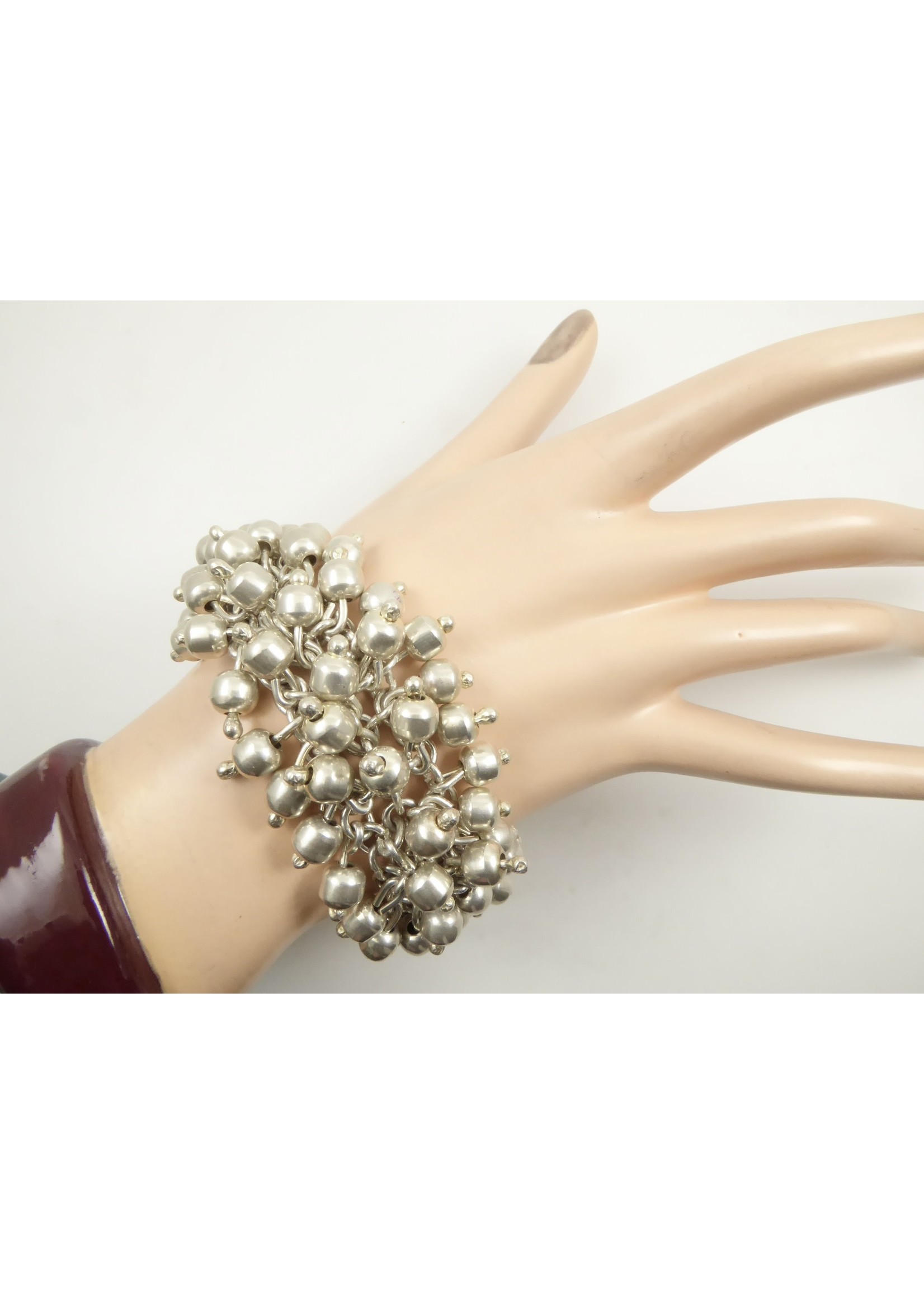 Lisa Kramer Vintage Jewelry Heavy Silver Ball Bracelet