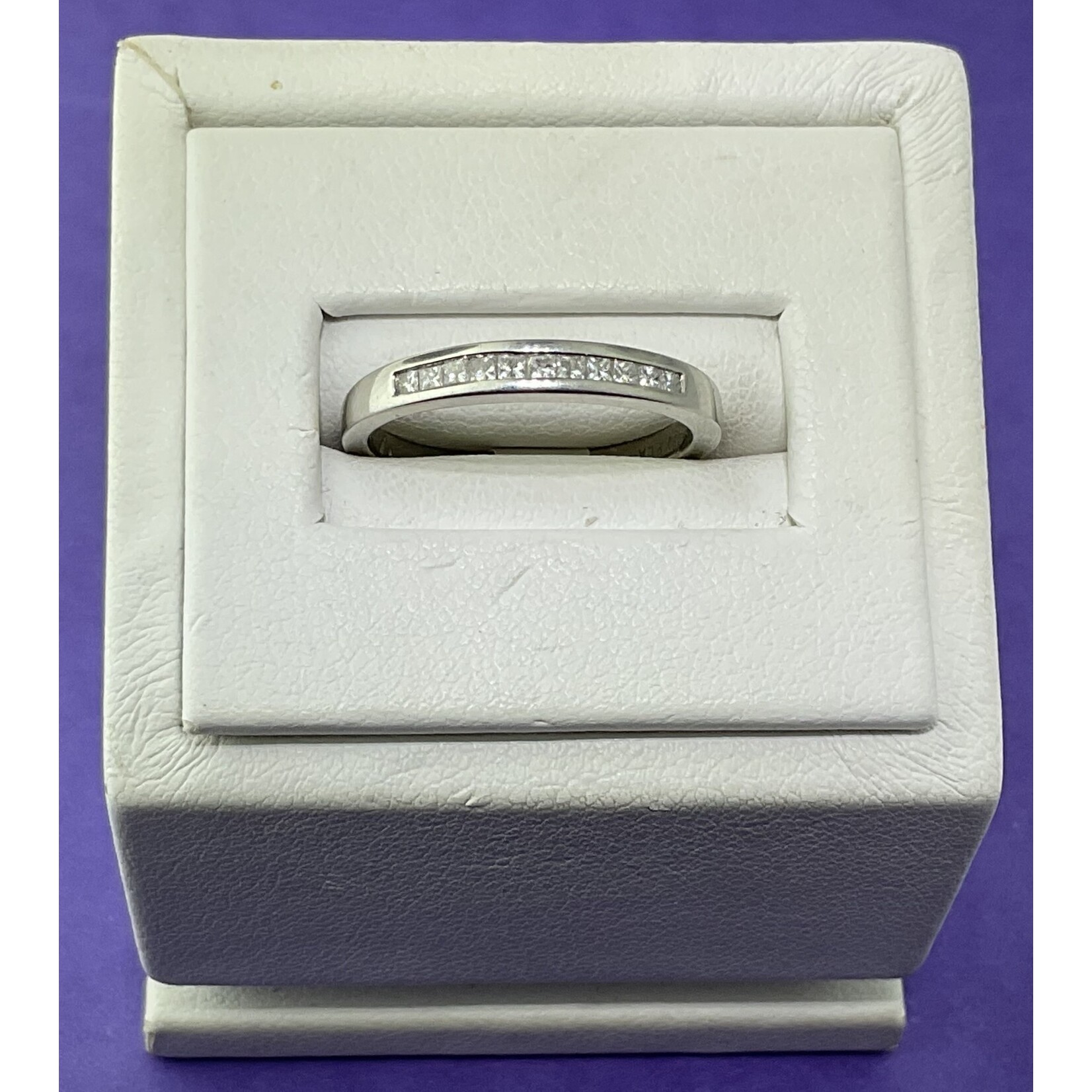 Plat. 1/4ctw Dia Sqr. Cut Sz7