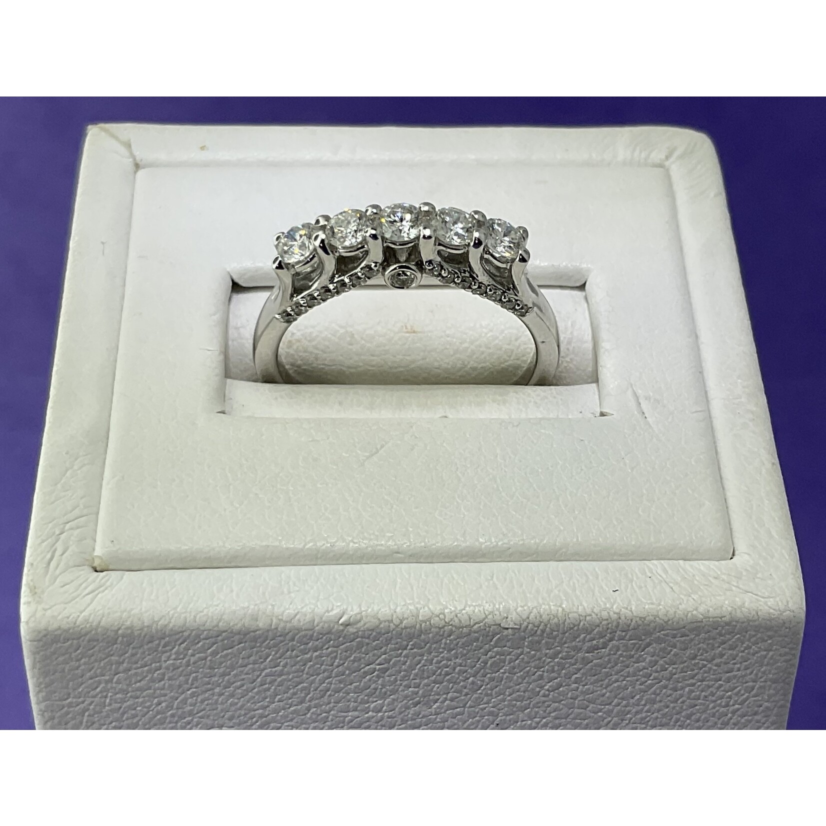 14KW 3/4 DIA ANNIVERSARY BAND Sz.7