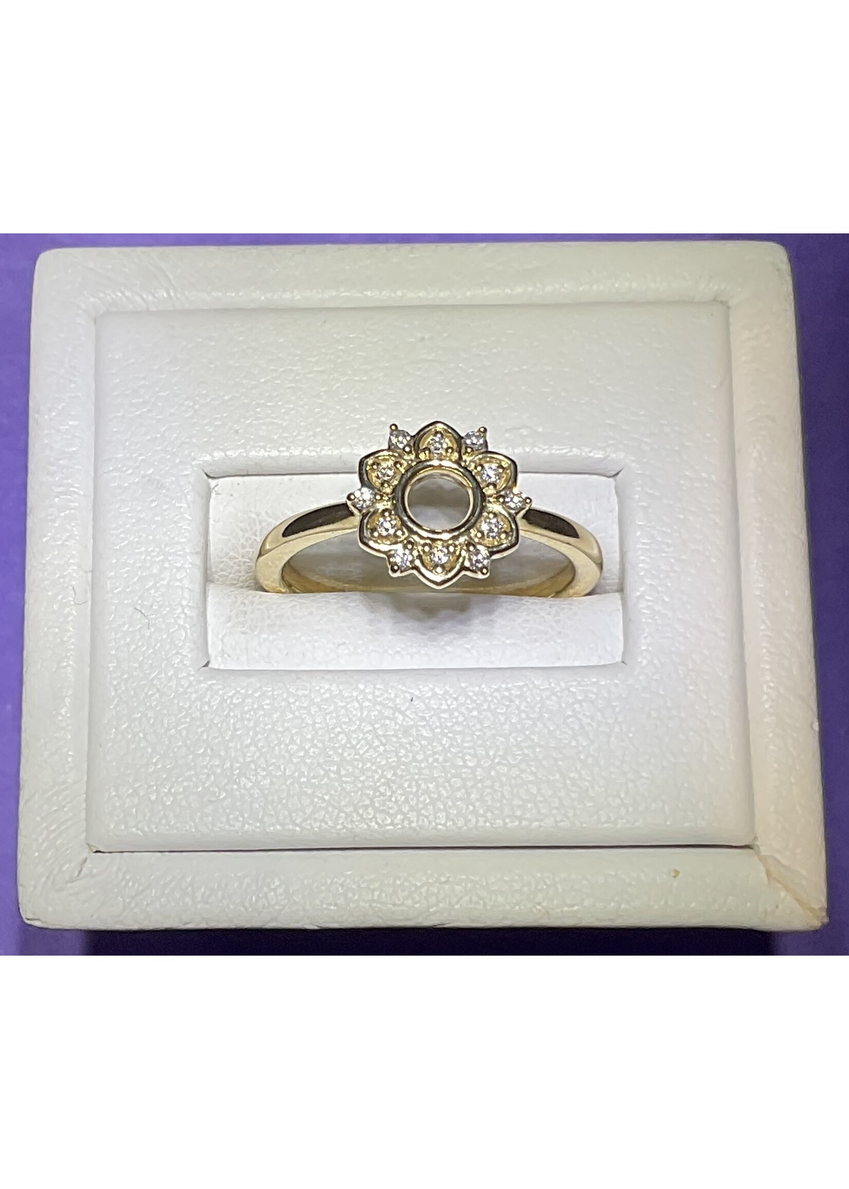 14KY 1/10ctw Dia Ring Sz. 7.25