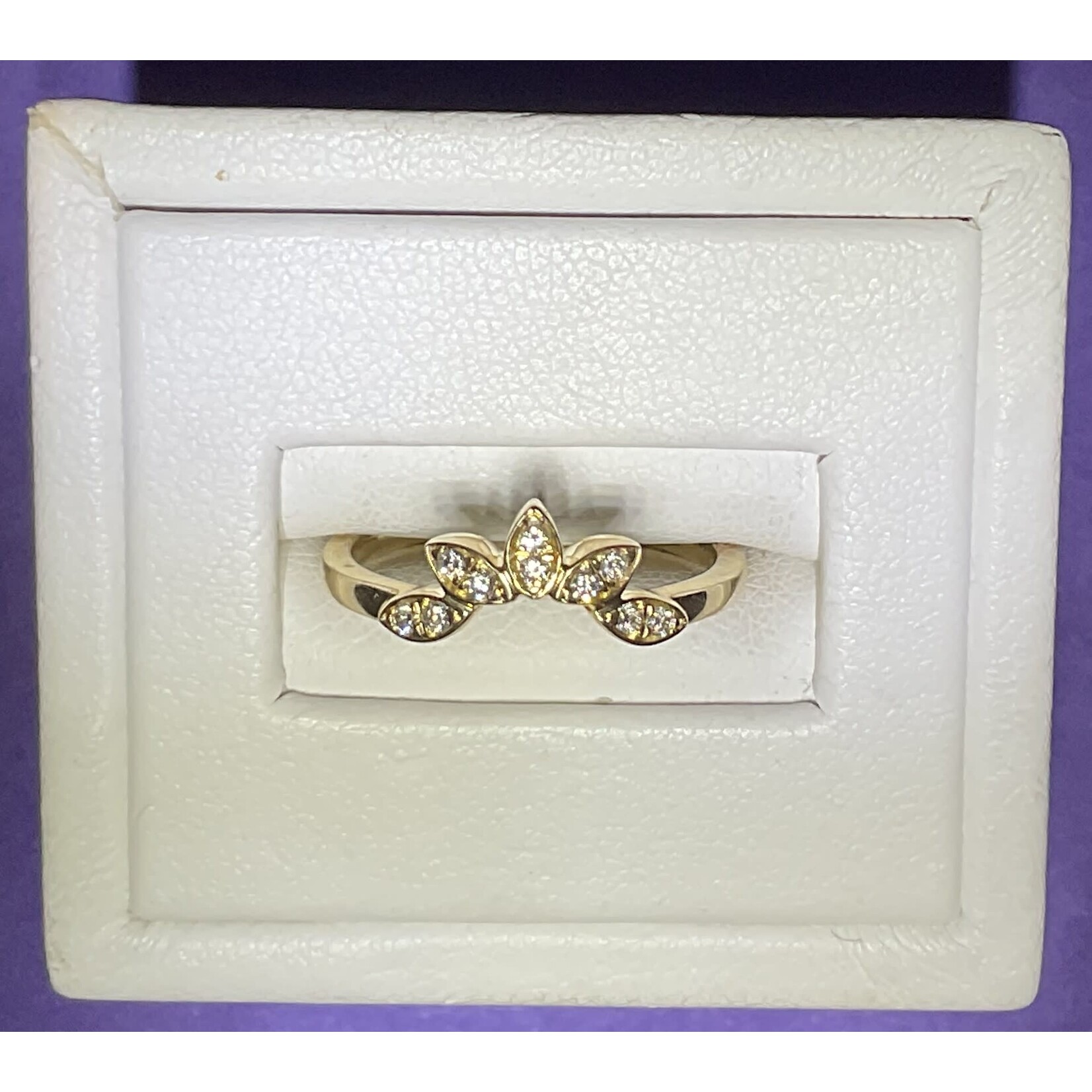 14KY 0.13ctw  Dia. Leaf Contour Ring Sz. 6.5