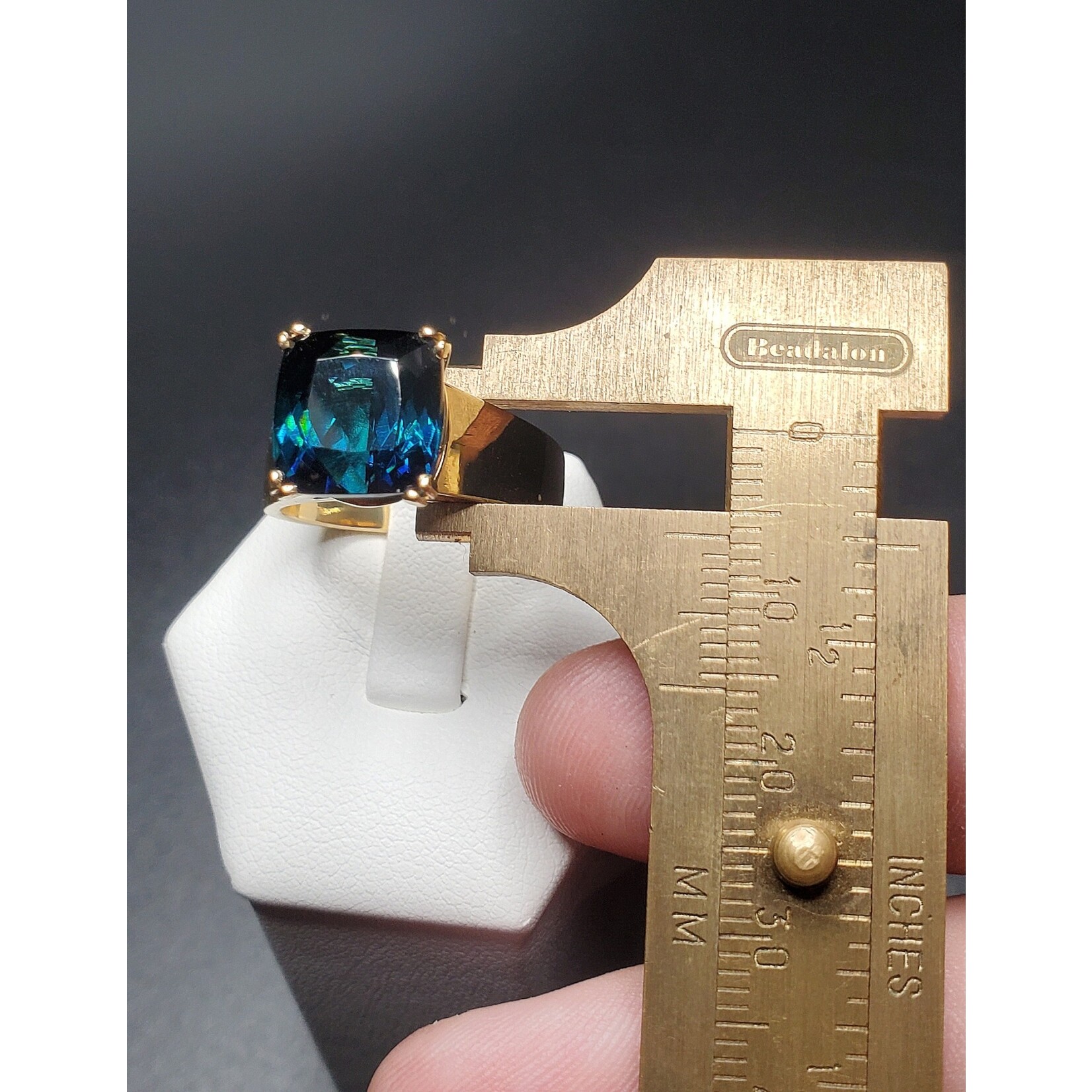 14KY 6.32 ct. Indicolite Tourmaline  sz 8