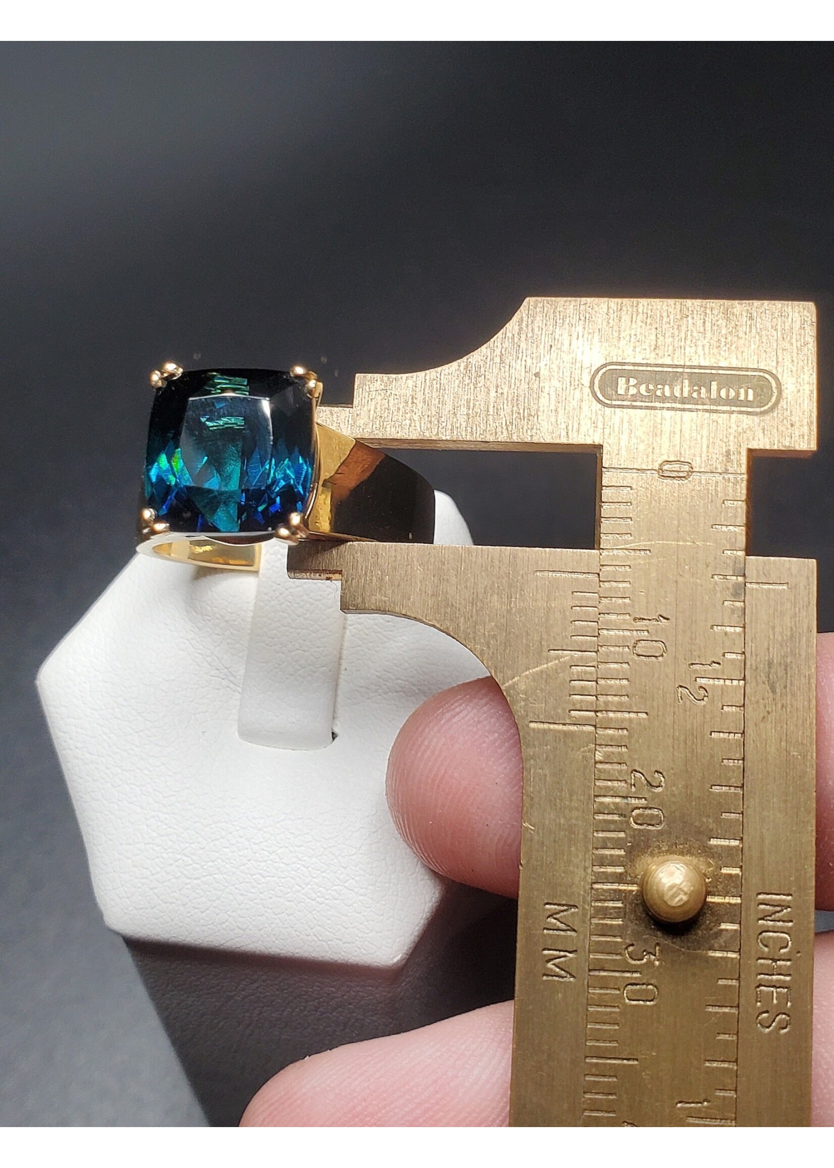 14KY 6.32 ct. Indicolite Tourmaline  sz 8