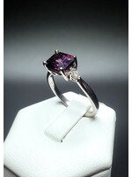 14 Karat White Gold 1 ct. Radiant Cut Color Changing Garnet w/ Diamond Accents Ring Size 7