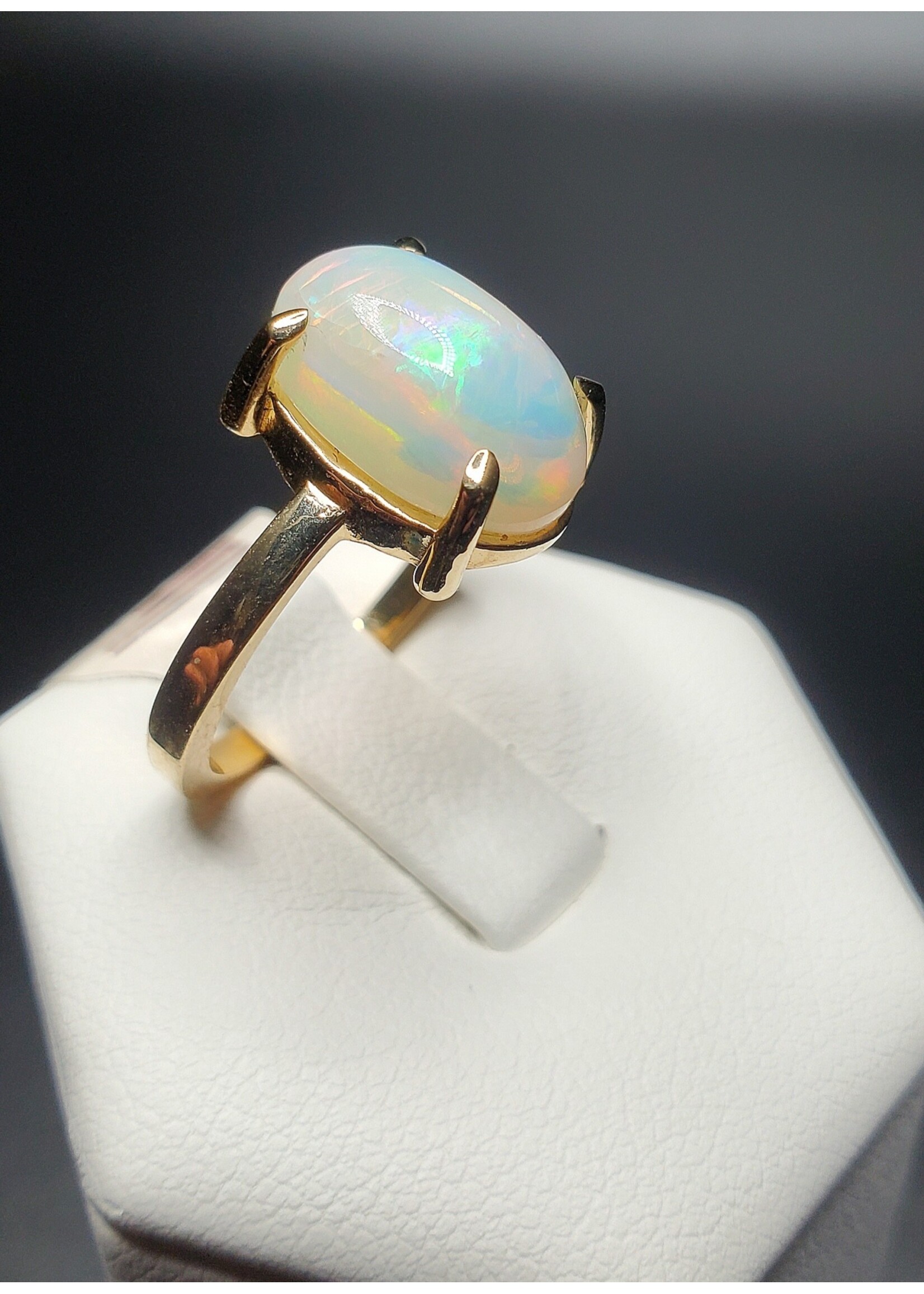 14KY 2ct Opal Sz6.25
