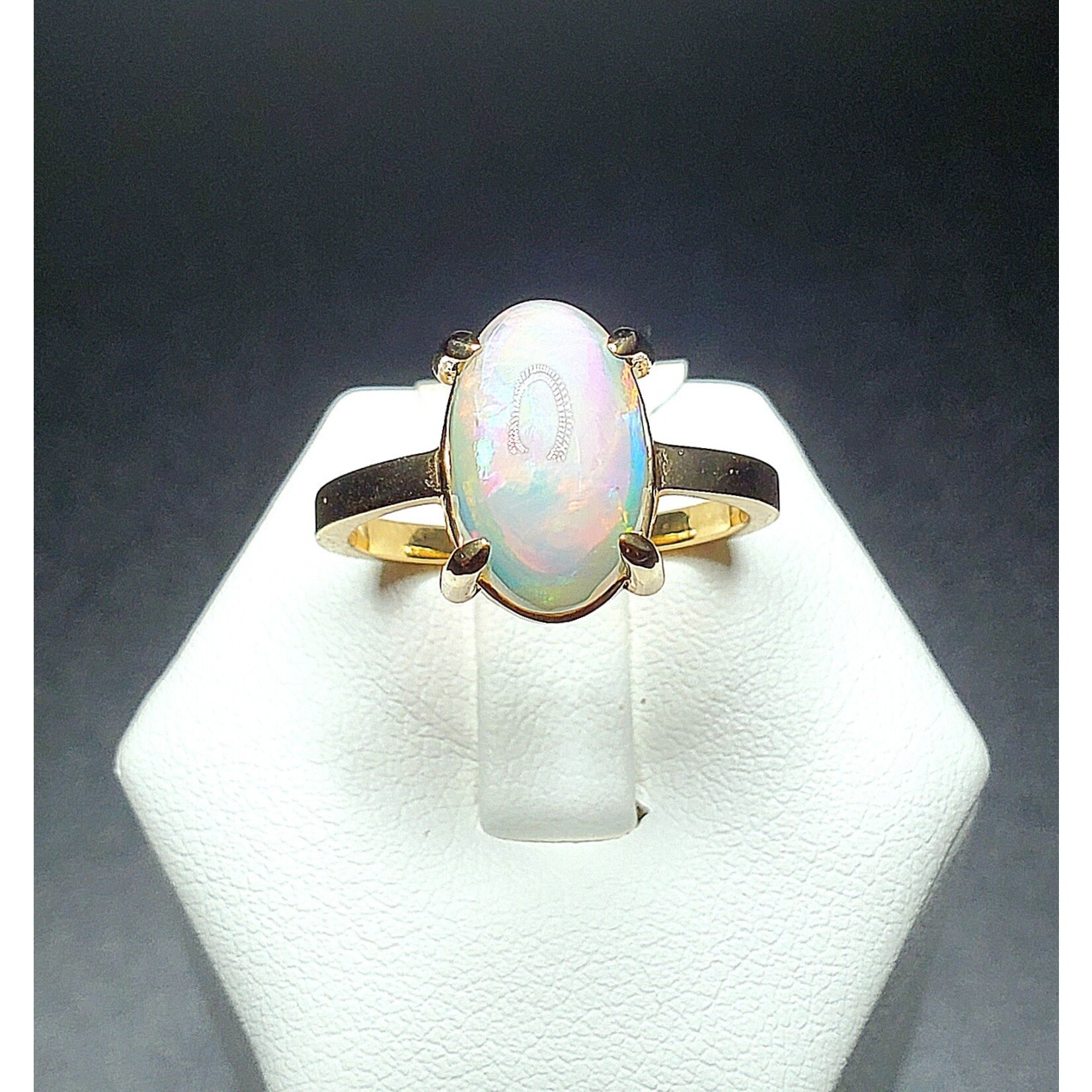 14KY 2ct Opal Sz6.25