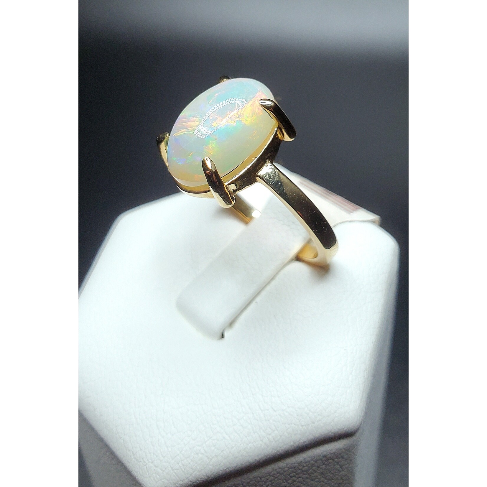 14KY 2ct Opal Sz6.25