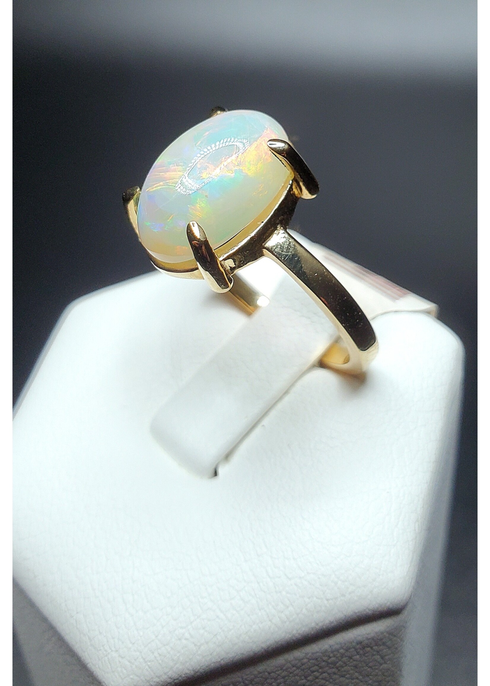 14KY 2ct Opal Sz6.25