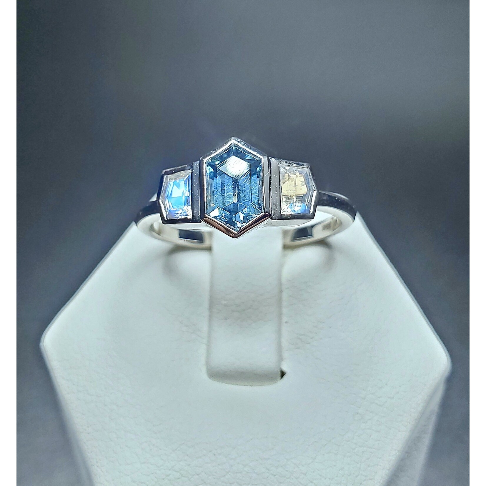 14 Karat White Gold Natural Sapphire w/ Moonstone Accents Sz. 6.75