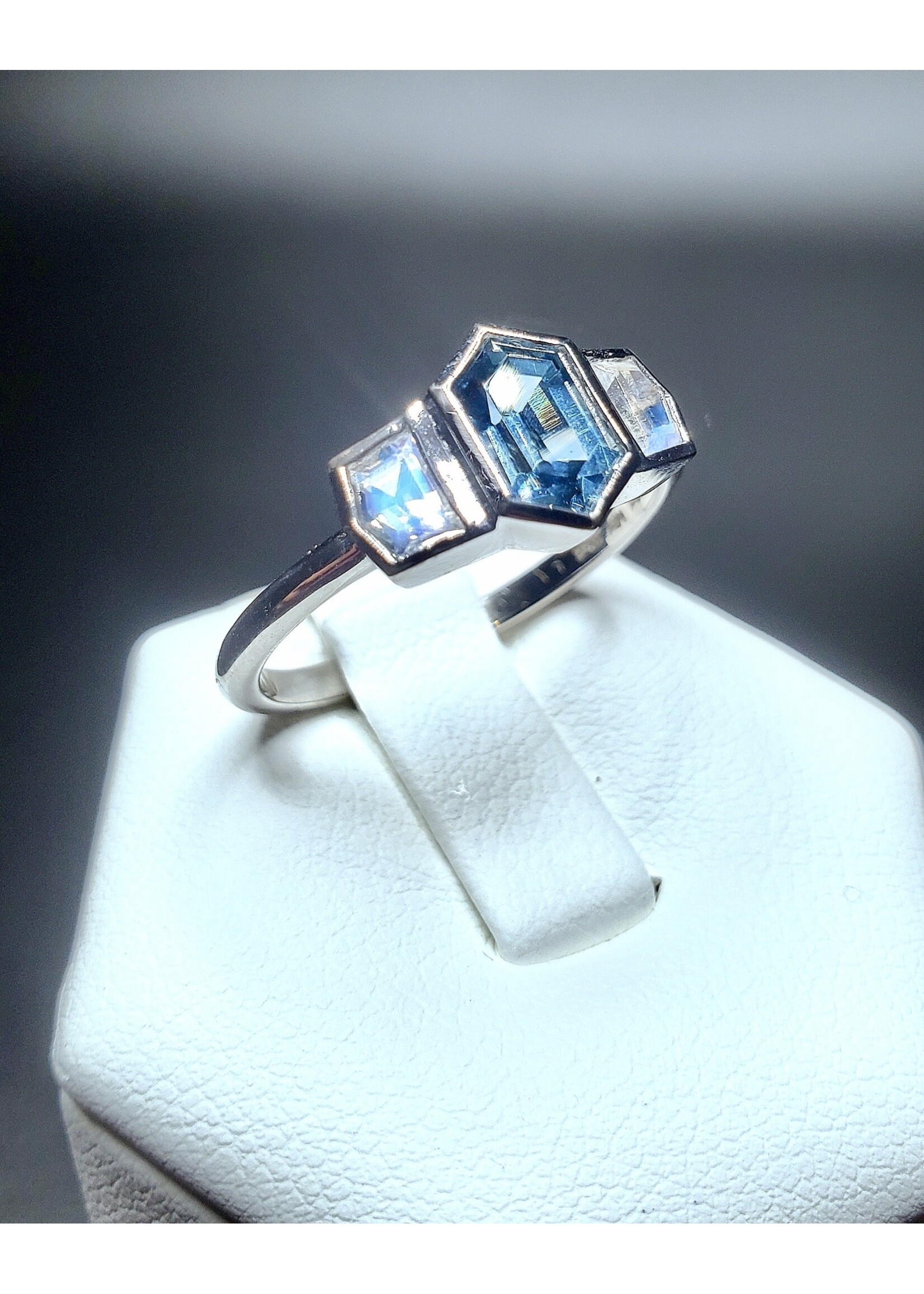 14 Karat White Gold Natural Sapphire w/ Moonstone Accents Sz. 6.75