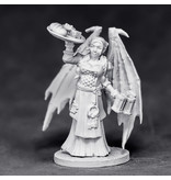 Reaper Miniatures Dark Heaven Legends: Innkeeper Sophie (metal) (03886)