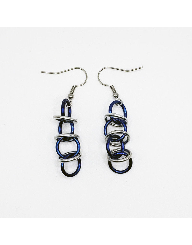 Wyvern Workshop Earrings: Chainmail Earrings: Blue & Silver (A1025)