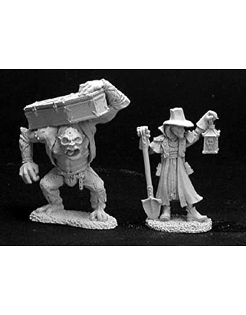 Reaper Miniatures Dark Heaven Legends: Townsfolk VI: Gravedigger & Henchman (2 count) (02845)