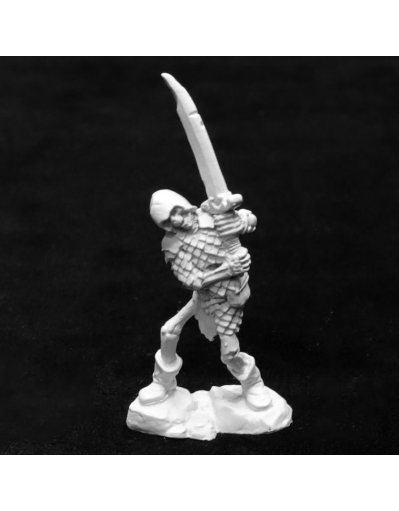 Reaper Miniatures Dark Heaven Legends: Bog Skeleton (2 Handed Sword) (metal) (03945)