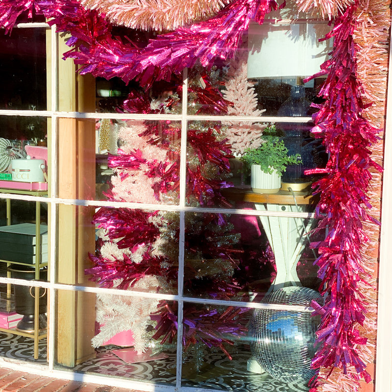 Deck The Halls Party Garland - Hot Pink 9 FT