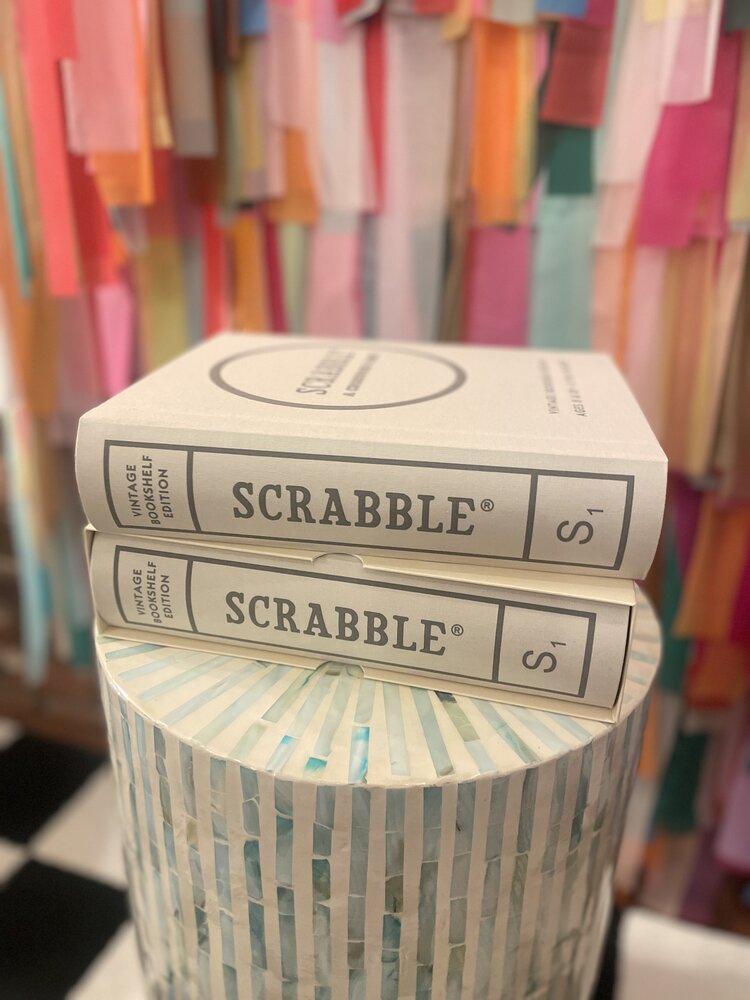 WS Game Company Scrabble Vintage Bookshelf Edition