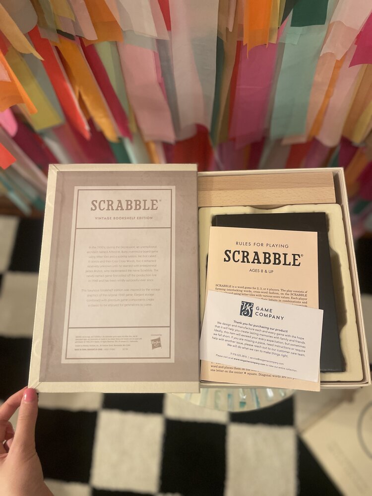 WS Game Company Scrabble Vintage Bookshelf Edition