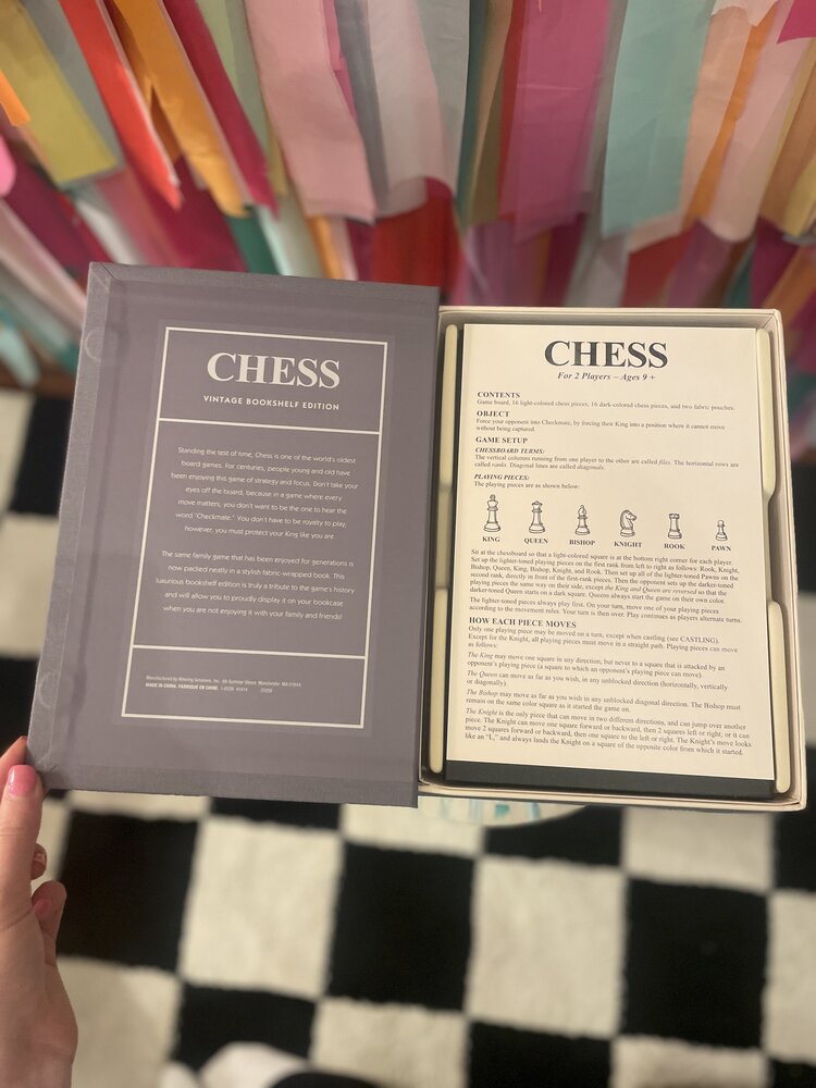 WS Game Company Chess Vintage Bookshelf Edition