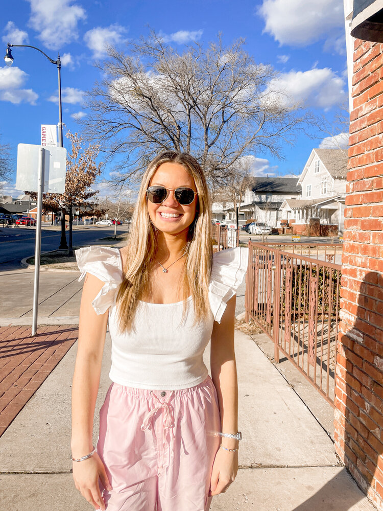 Day and Moon White Ruffle Poplin Sleeve Rib Top