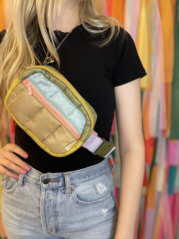 Talking out of Turn Puffy Small Hip Bag - Olive Lilac