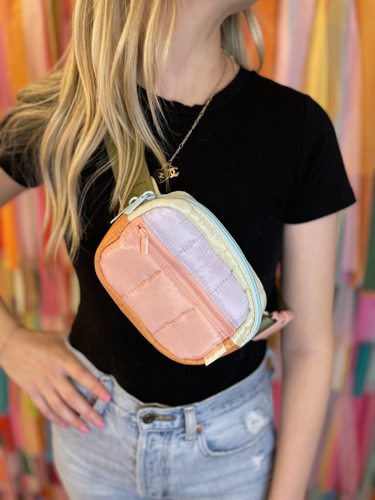 Candy Block Puffy Small Hip Bag
