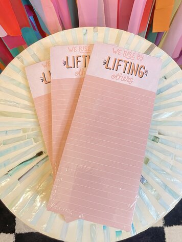 Graphique We Rise Magnetic Notepad