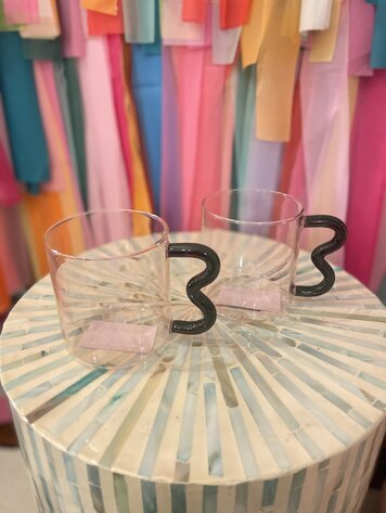 Ivorie Group Gigi Glass Mug - Pink with green Handle