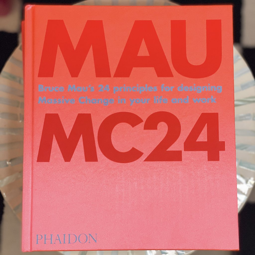 Phaidon MAU MC24 Table Book