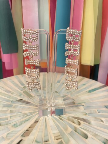 XO, Fetti Bride Pearl Earrings