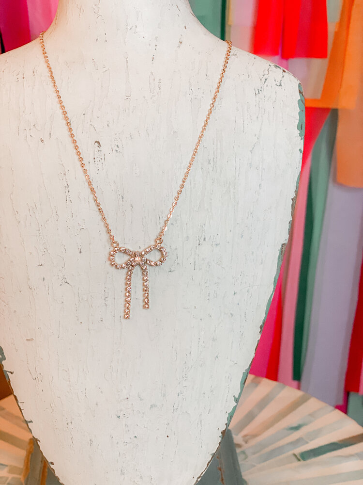 Cash and Carry Pretty Girl Bow Necklace