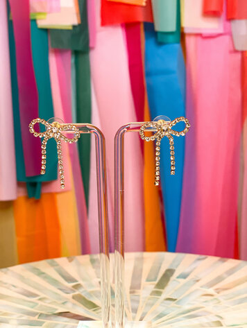Cash and Carry Pretty Girl Bow Earrings