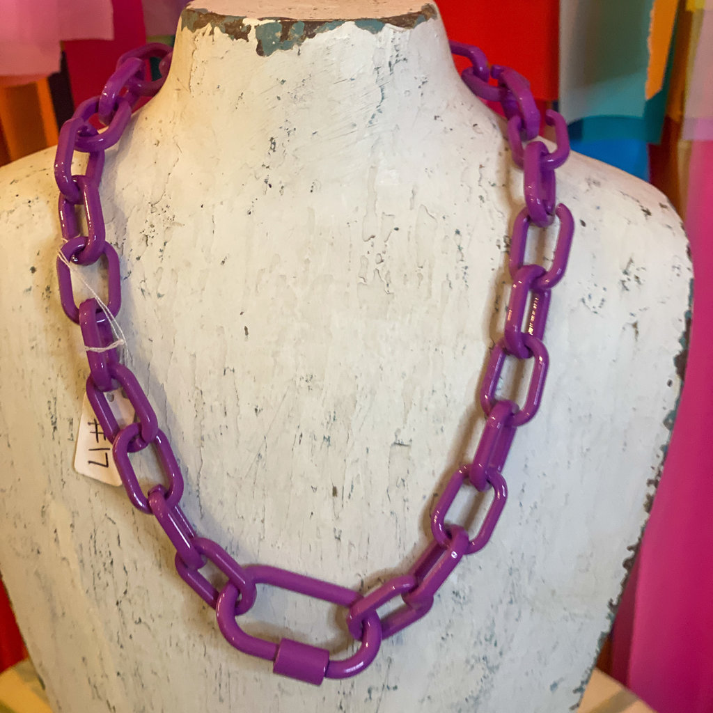 Woman Shops World Luxe Link Enamel Chain Necklace