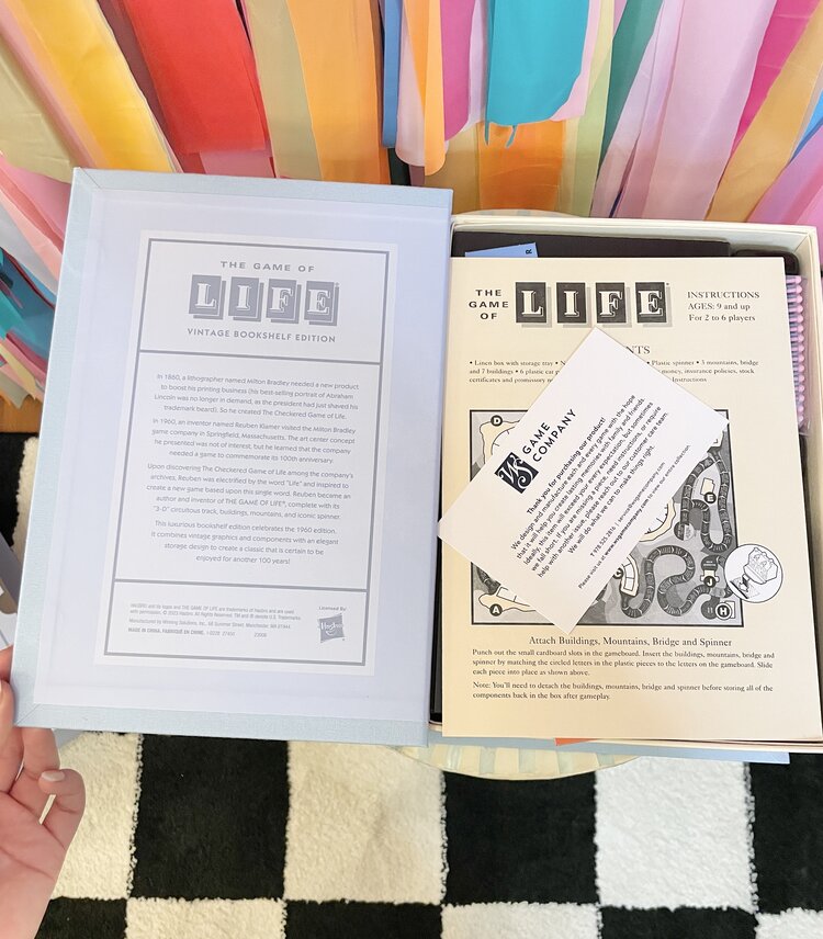 WS Game Company Game of Life Vintage Bookshelf Edition