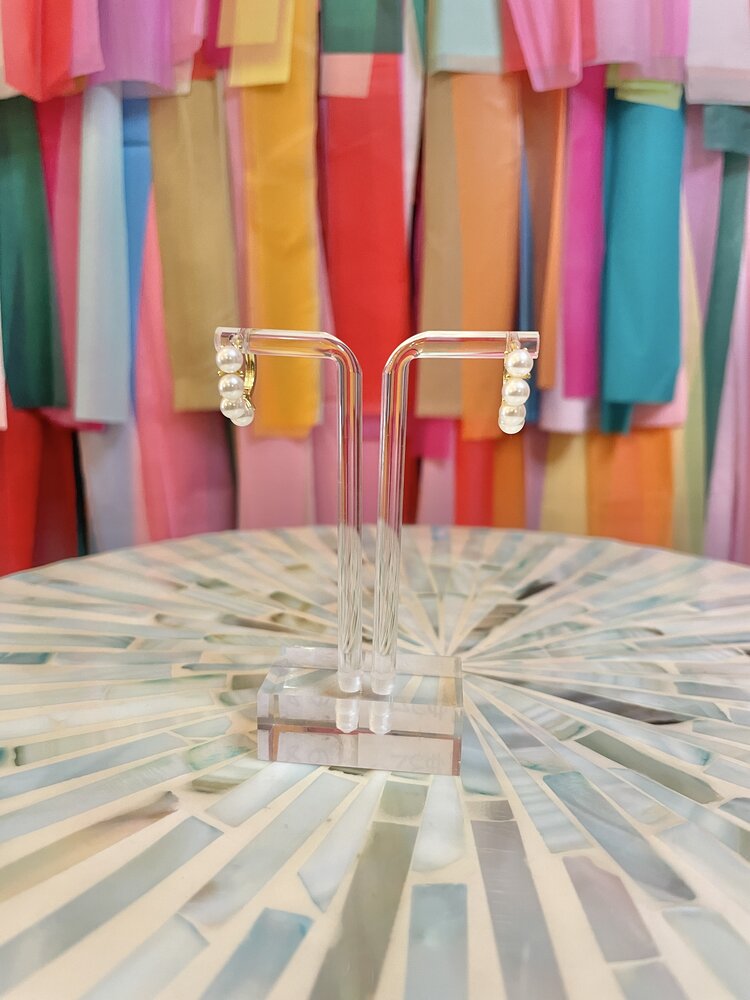 Taylor Shaye Ari Earrings