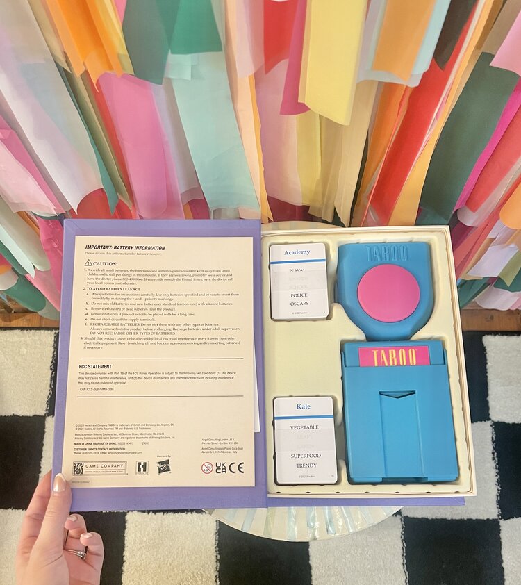 WS Game Company Taboo Vintage Bookshelf Edition