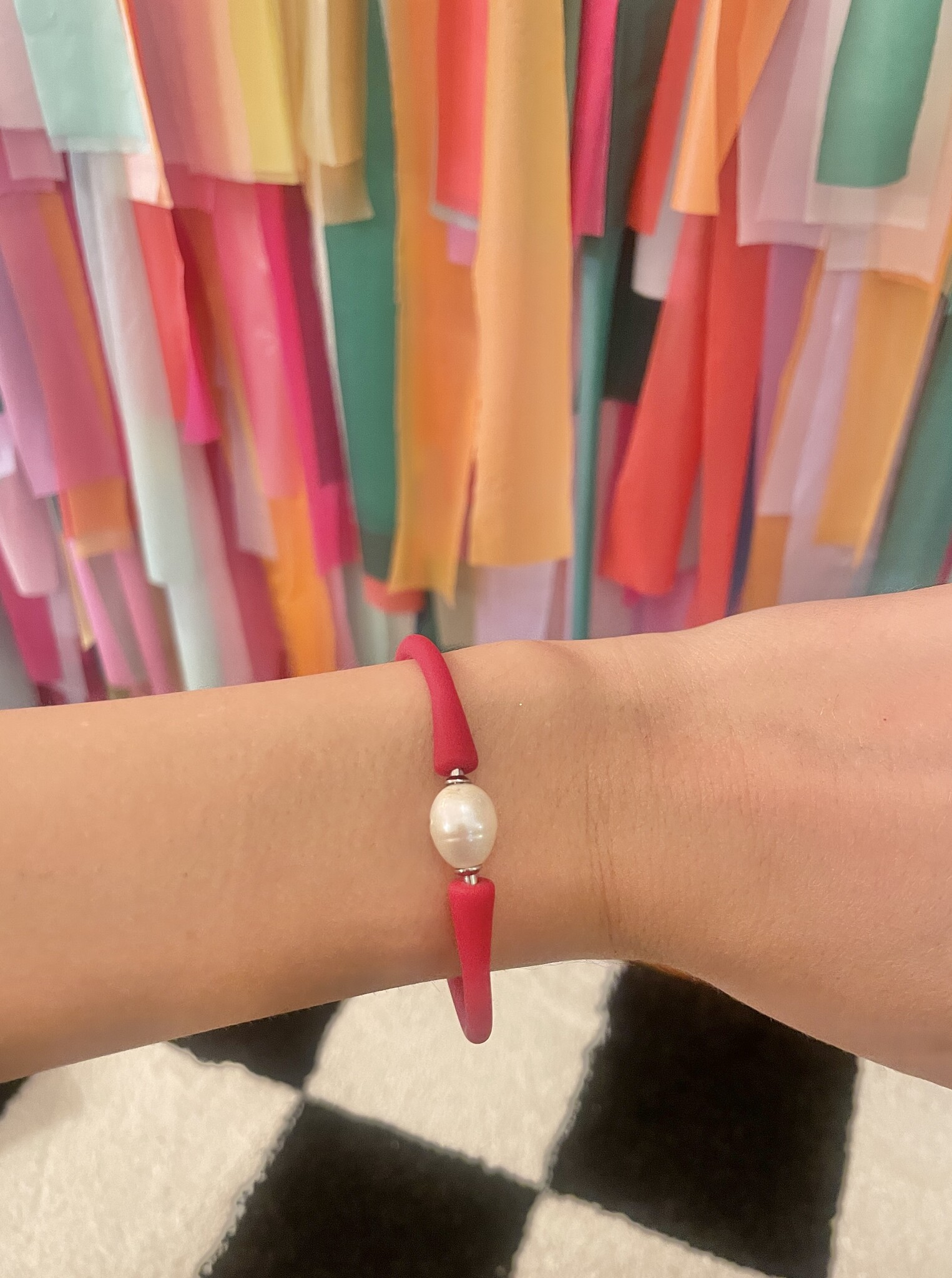 Bali Freshwater Pearl Silicone Bracelet in Red