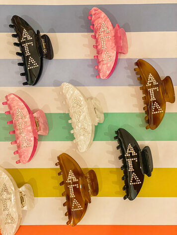 Duo Threads Claw Clip - Alpha Gamma Delta