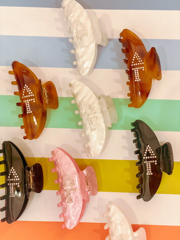 Duo Threads Claw Clip - Delta Gamma