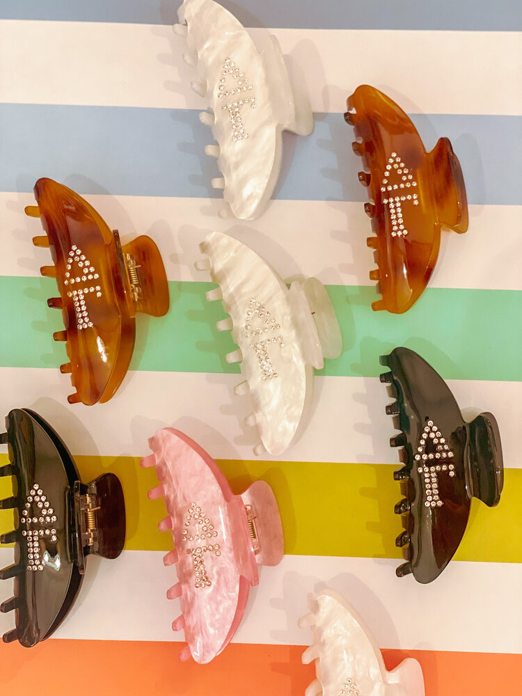 Duo Threads Claw Clip - Delta Gamma