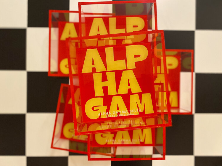 Tart By Taylor Savvy Sorority Trinket Tray - Alpha Gamma Delta