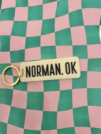 Freshwater Curated Goods Norman, Ok Keychain - Cream