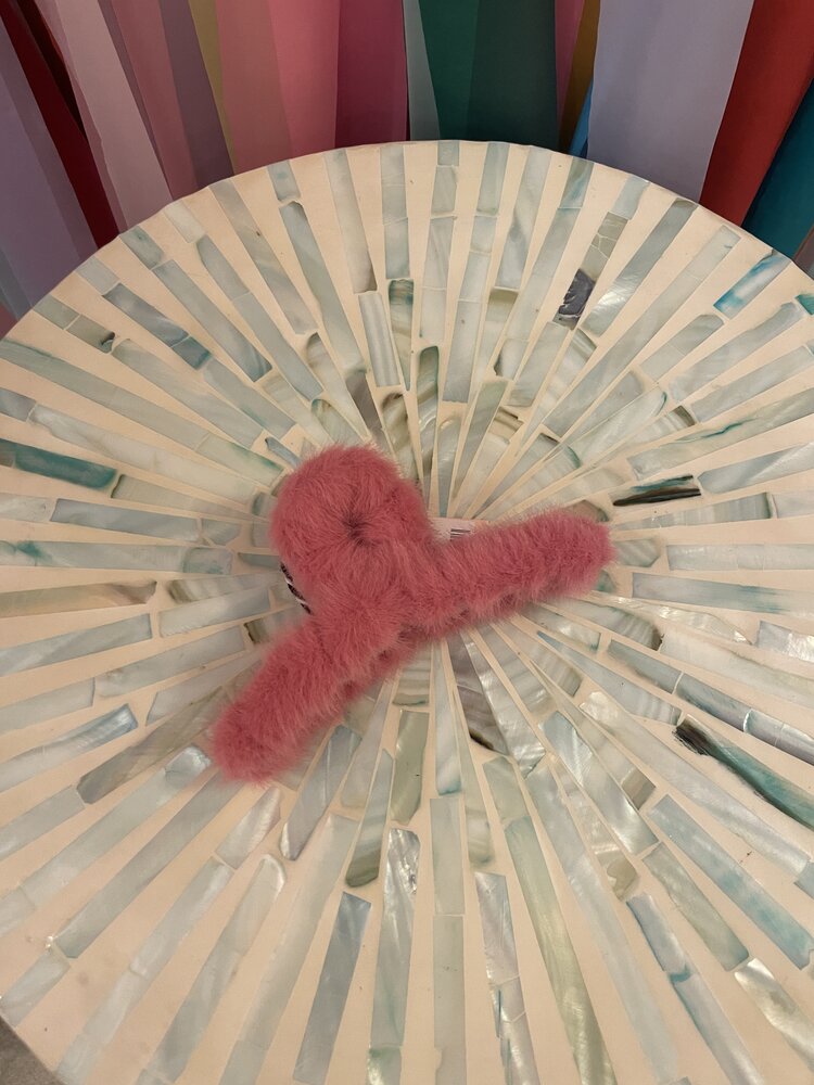 Sassy Cinnamon Pink Fuzzy Clip