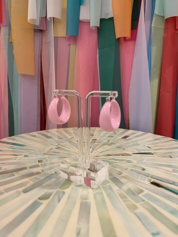 Sassy Cinnamon All Pink Hoop